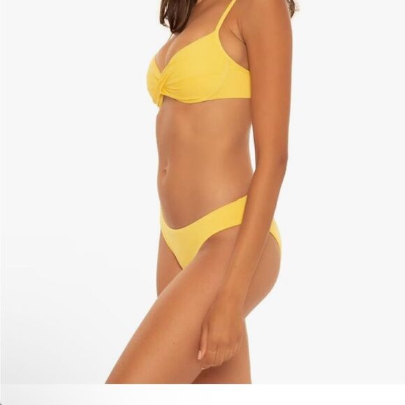 NWT New Becca Color Code Yellow Vanessa Twist Underwire Bra Swim Top L Beach - Picture 4 of 12